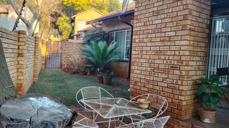 3 Bedroom Property for Sale in Safari Gardens North West